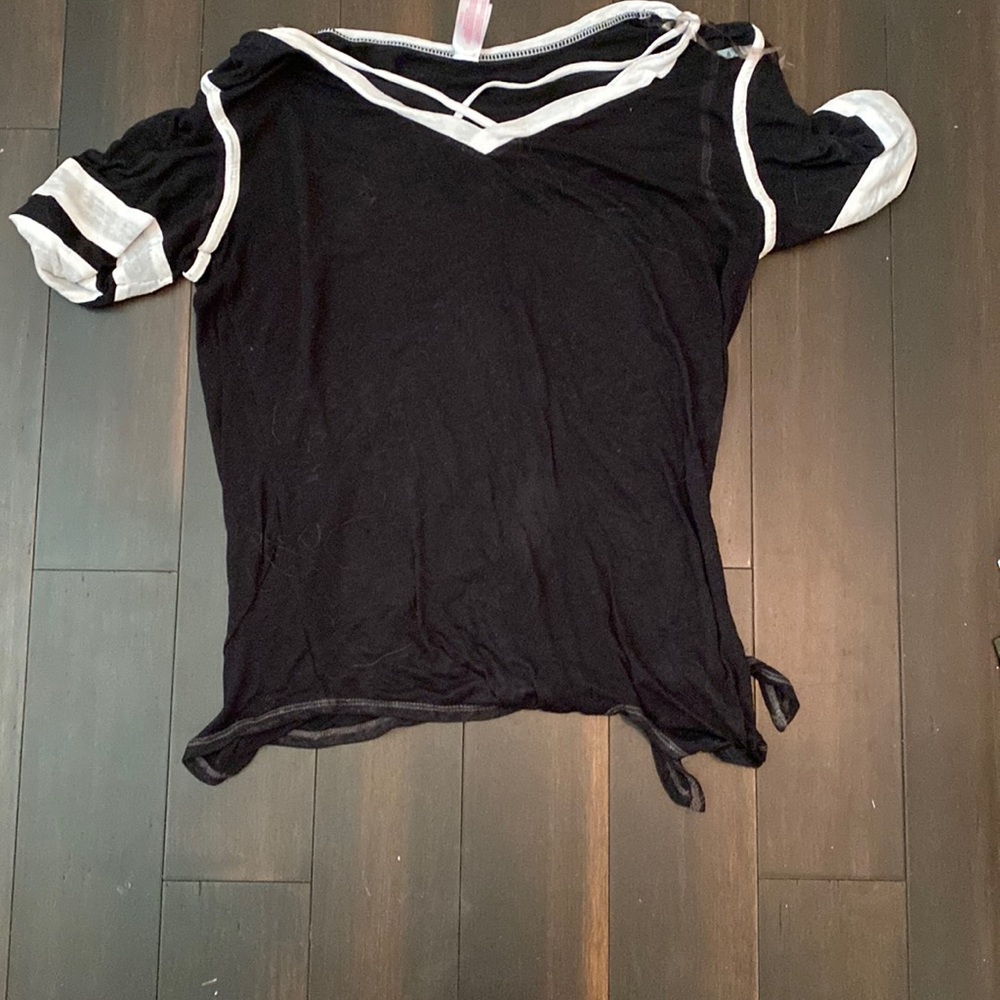 V neck t shirt